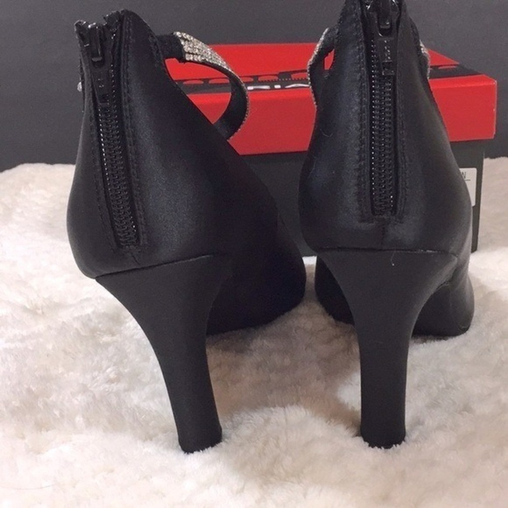 New in Box Rialto Rhodo Black/Satin Crystal‎ Accent Evening Heels Women Size 8.5 - Picture 3 of 8